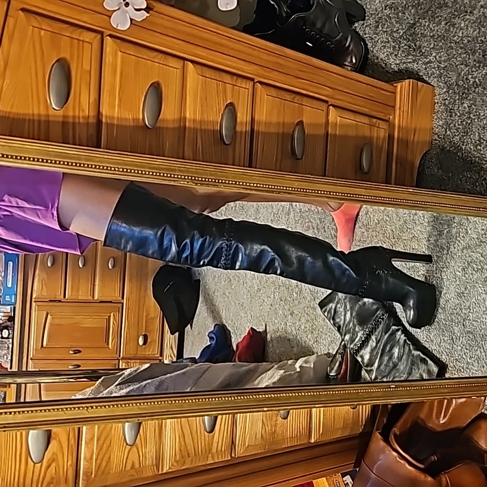 Christian louboutin black thigh high boots - Picture 16 of 16